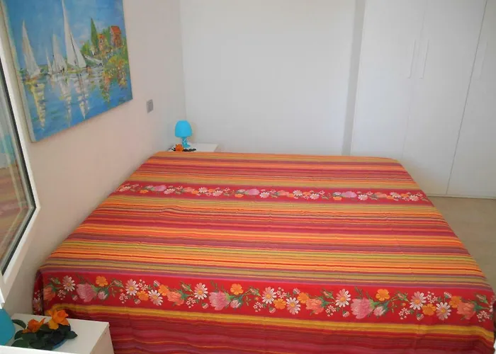 Tatil Evi Brezza Di Mare A 50 Metri Dal Mare Di Baia *