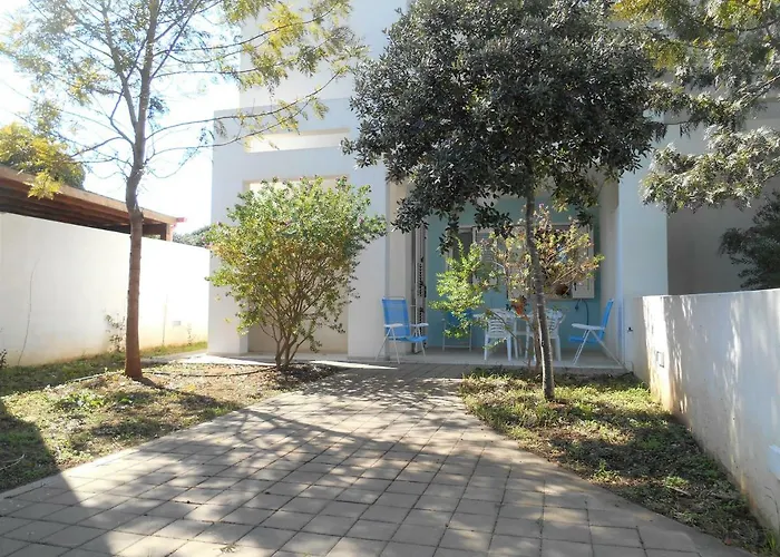 Brezza Di Mare A 50 Metri Dal Mare Di Baia